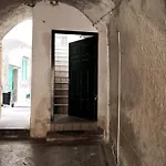 Casa Del Pozzo Sulla * 세타라