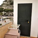 Casa Del Pozzo Sulla 세타라