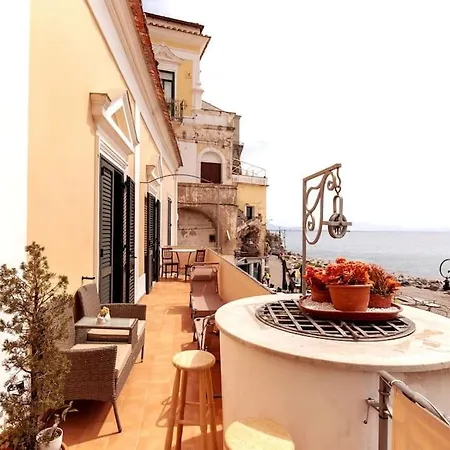 Casa Del Pozzo Sulla *